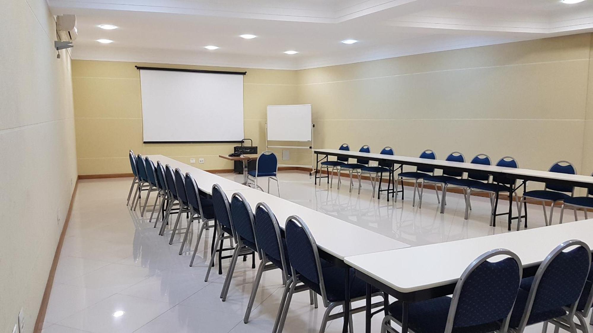 Barbur Center Hotel Ponta Grossa  Ngoại thất bức ảnh
